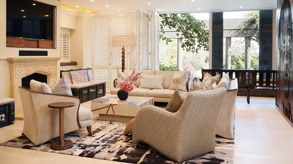 Saxon | Nelson Mandela Platinum Suite