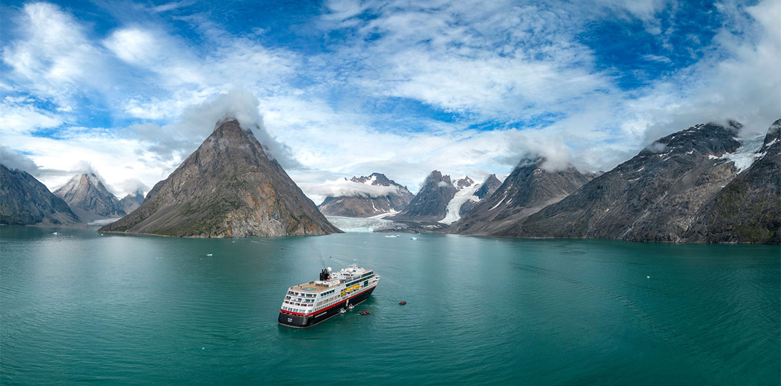 HX Hurtigruten acquisition