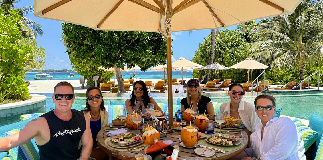 Addicted Maldives famil